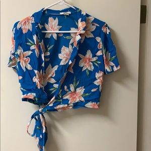 Forever 21 aloha crop top shirt